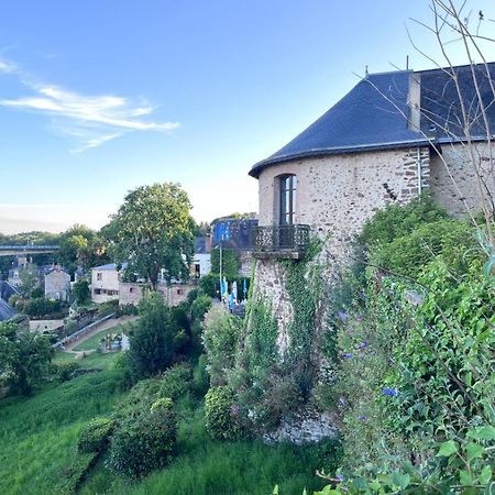 Hotel La Tour Des Anglais Mayenne Luaran gambar