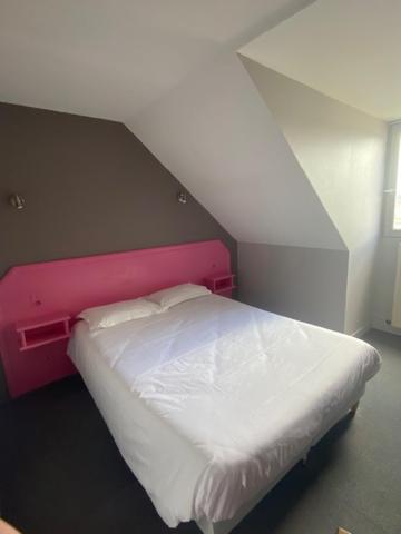 Hotel La Tour Des Anglais Mayenne Luaran gambar
